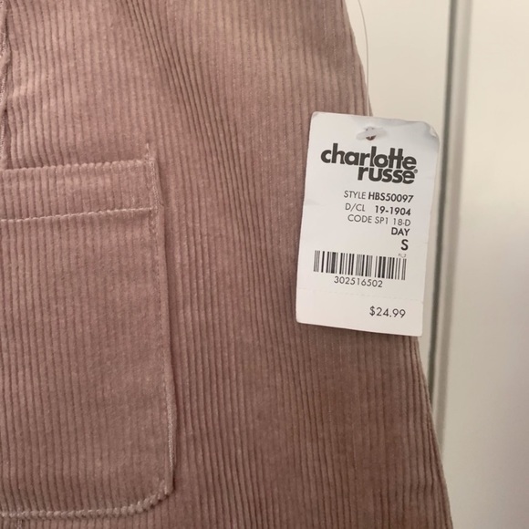 mini skirt - Picture 3 of 3